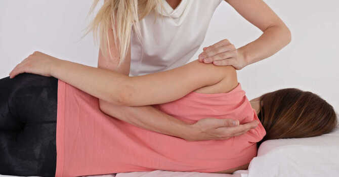 Benefits of Chiropractic Care: Why You Should Consider Visiting a Chiropractor image